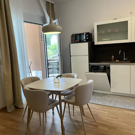 & Perfekte Anbindungmit - Neubau 2-zimmer